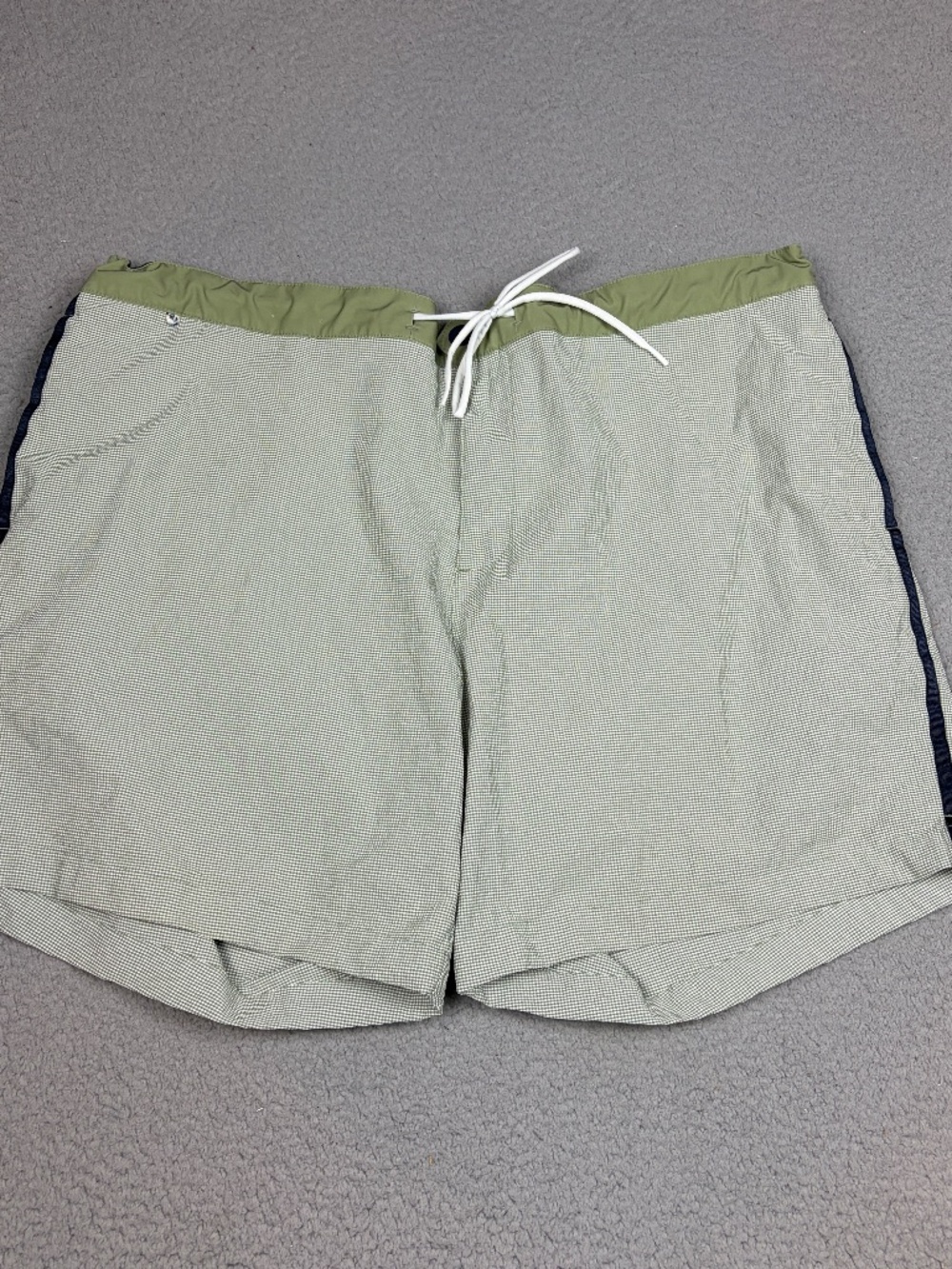 Vineyard Vines Swim Trunks Mens XXL Green Lined Textured Drawstring Swim Beach